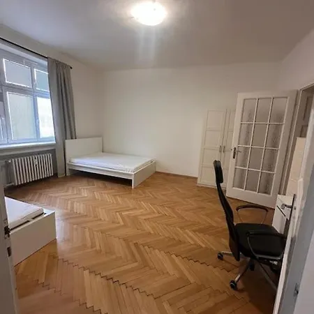 Apartment Spacious Centrum